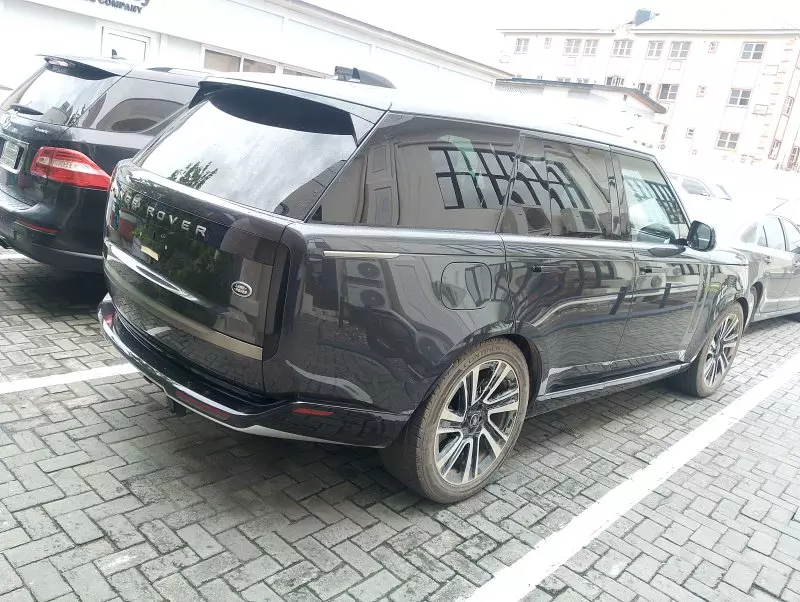 Land Rover Range Rover Autobiography   - 2023