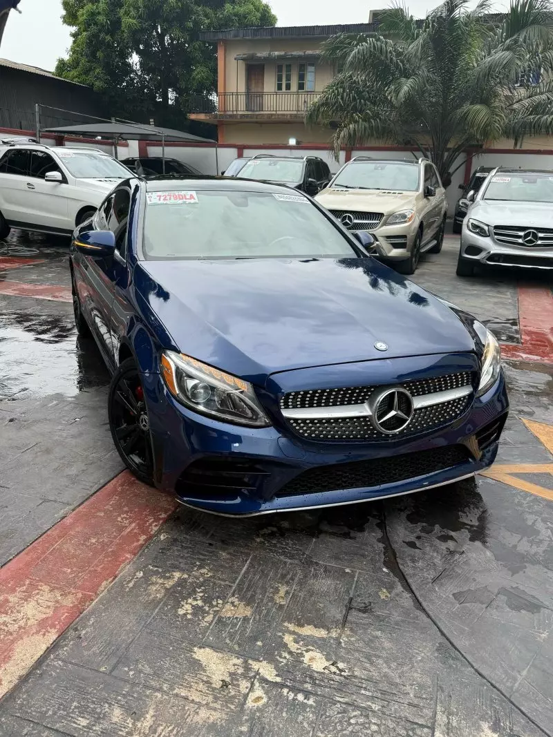 Mercedes-Benz C 300   - 2017