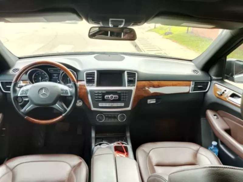 Mercedes-Benz ML 350 - 2012