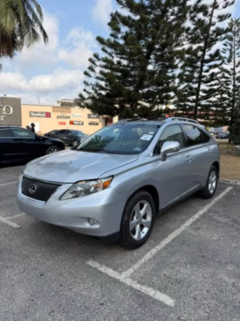 Lexus RX - 2010