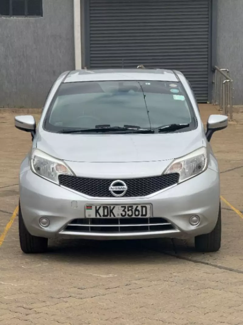 Nissan Note   - 2015