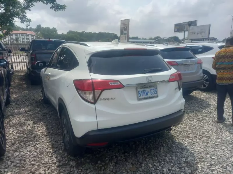 Honda HR-V   - 2021