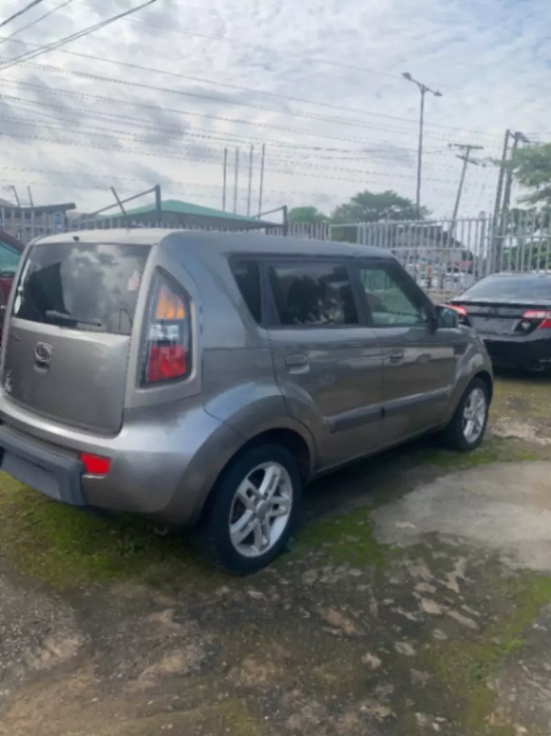 KIA Soul   - 2010