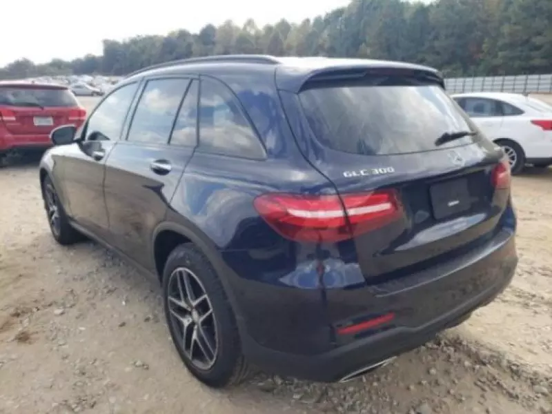 Mercedes-Benz GLC 300   - 2017
