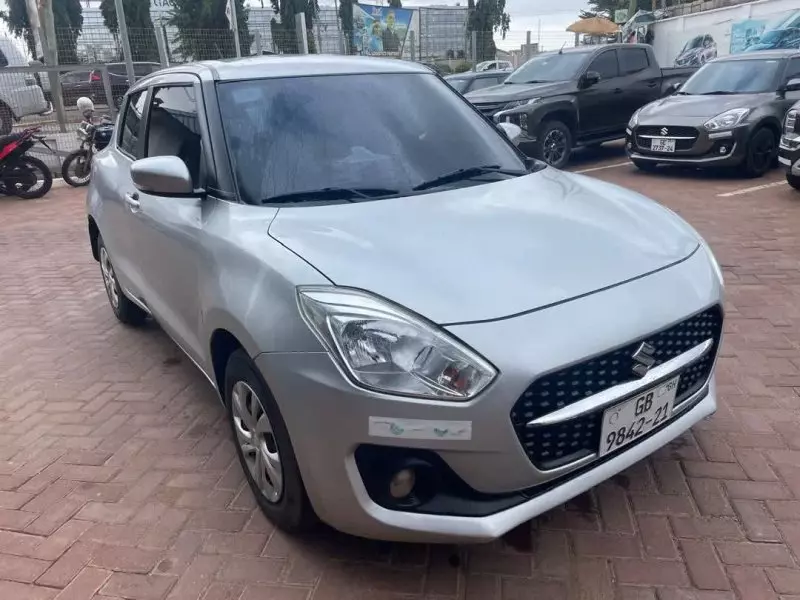 SUZUKI Swift   - 2021