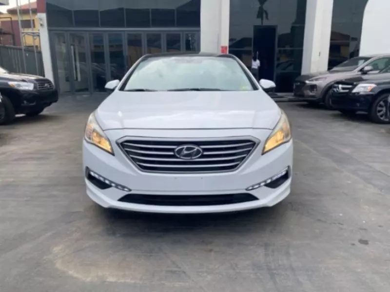 Hyundai Sonata - 2016