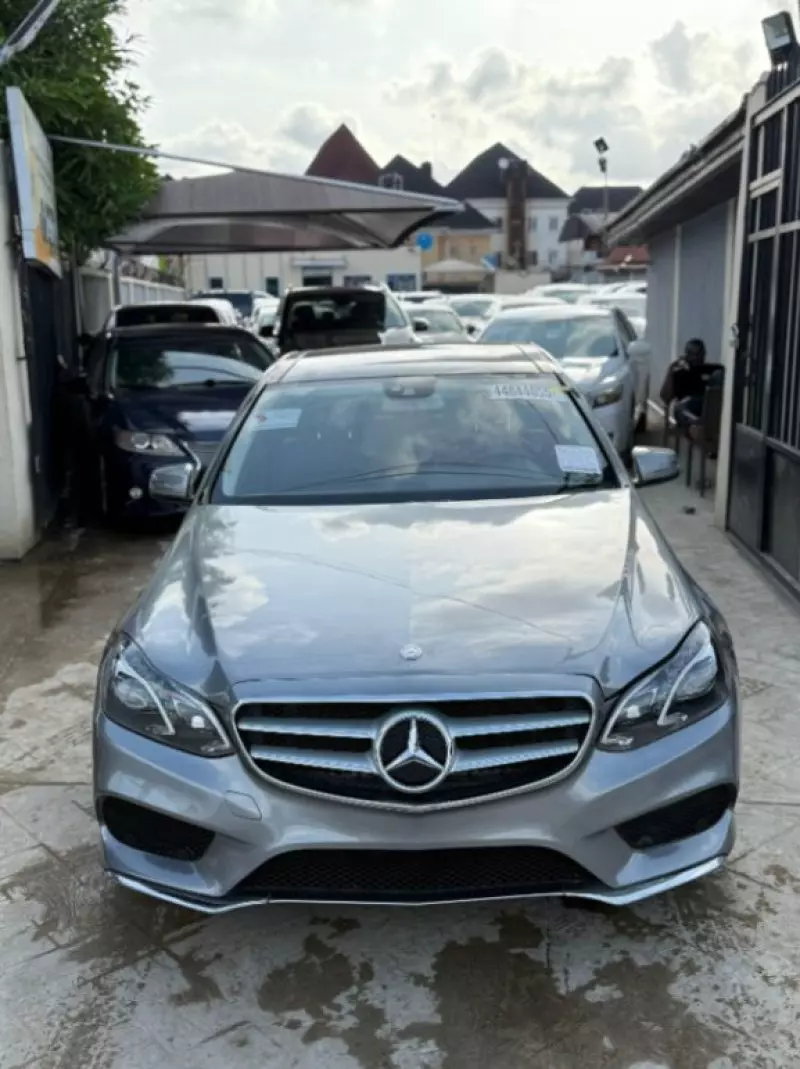 Mercedes-Benz E 350   - 2014
