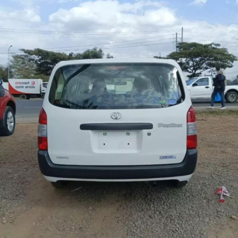 Toyota Probox    - 2018