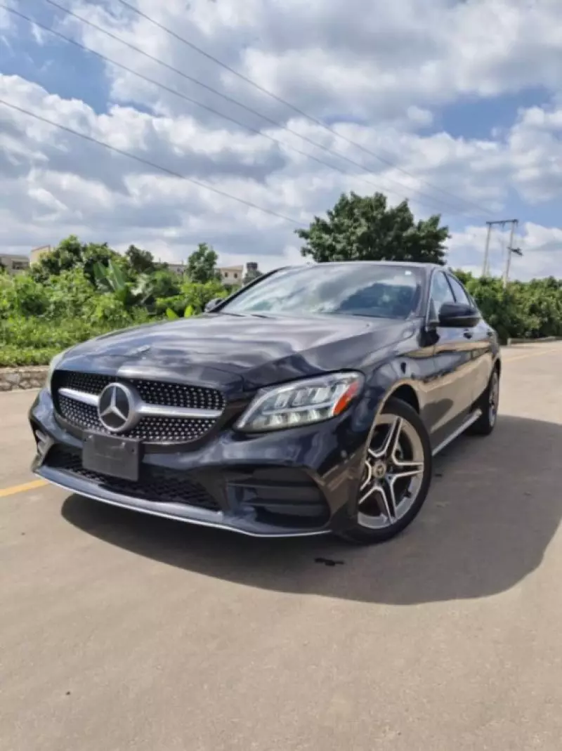 Mercedes-Benz C 300 - 2021