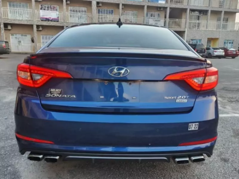 Hyundai Sonata - 2015