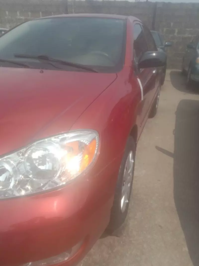 Toyota Corolla   - 2013