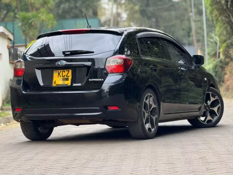 Subaru Impreza   - 2013