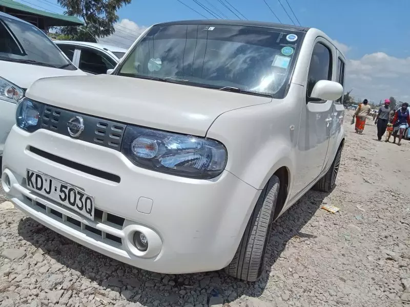 Nissan Cube   - 2015