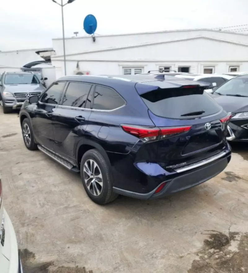 Toyota Highlander - 2022