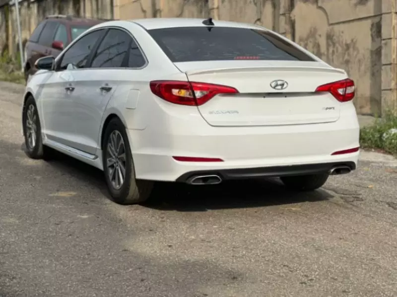 Hyundai SONATA 2,0L BVA GL
