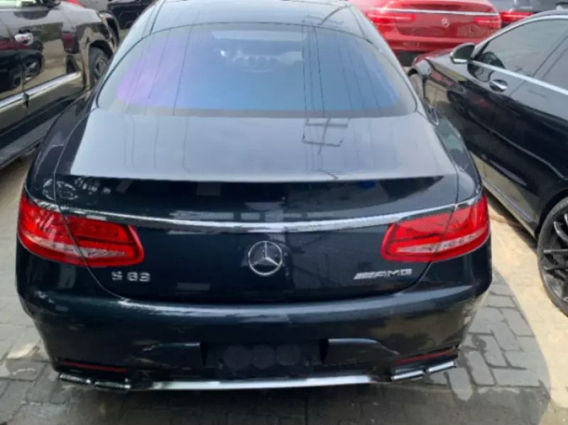 Mercedes-Benz S 63 AMG - 2014