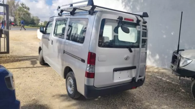 Toyota Lite-Ace   - 2018