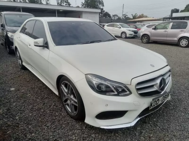 Mercedes-Benz E250   - 2014