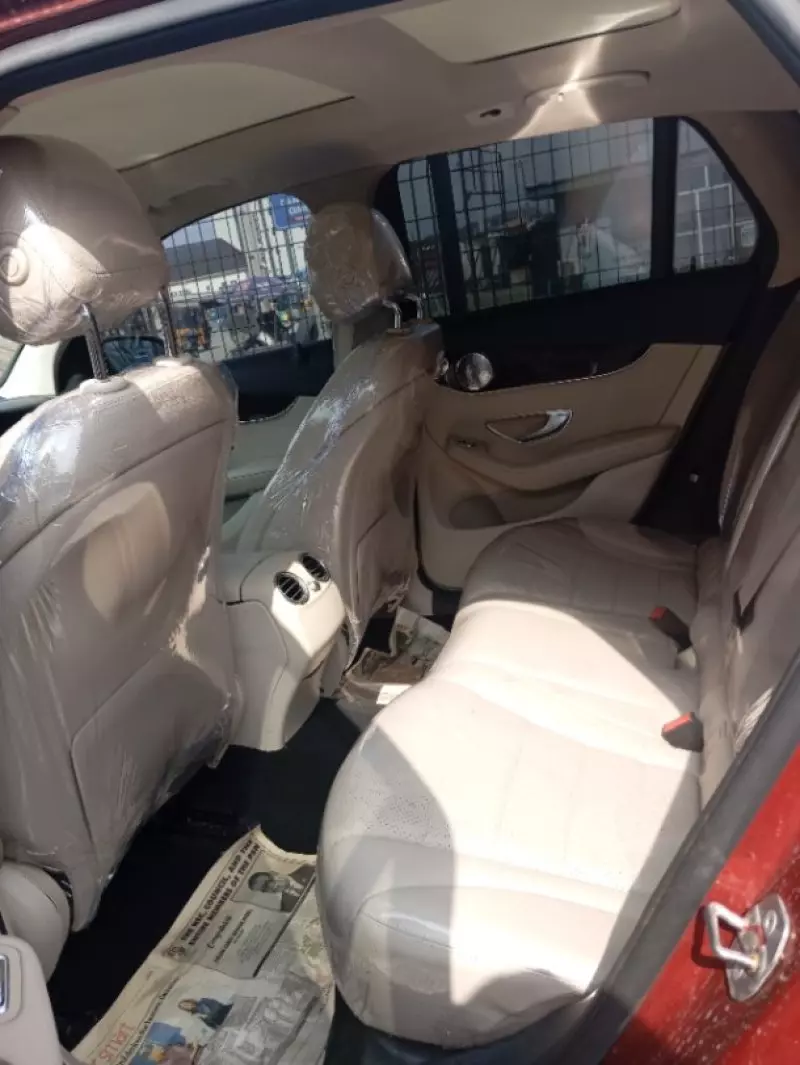 Mercedes-Benz GLC 300