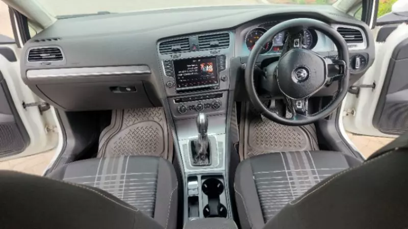 VOLKSWAGEN T-CROSS 1.6L COMFORTLINE BA   - 2015