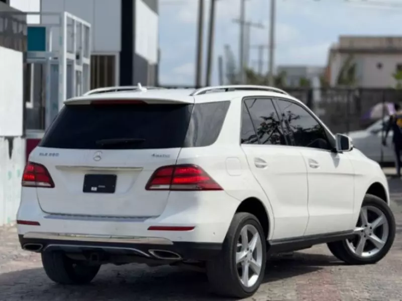 Mercedes-Benz GLE 350   - 2017