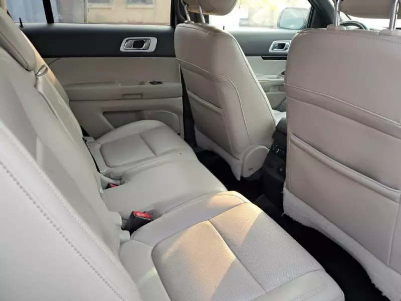Ford Explorer   - 2013