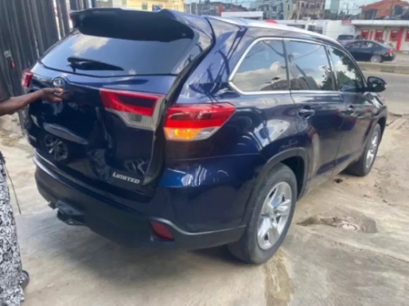 Toyota Highlander - 2014