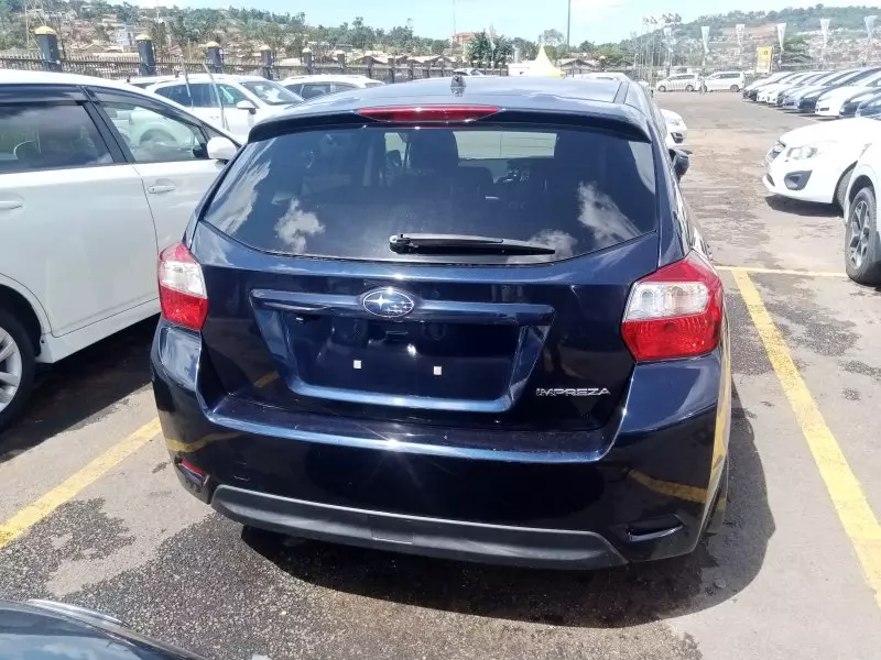 Subaru Impreza   - 2014