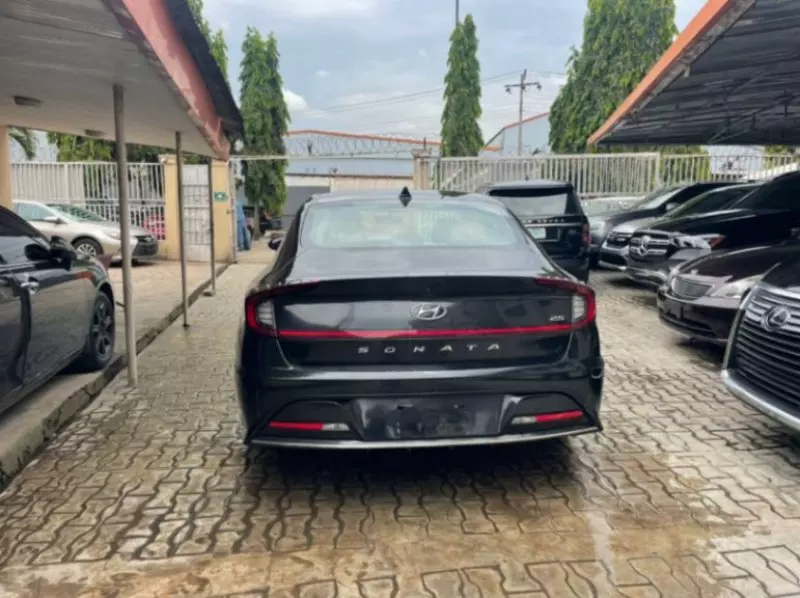 Hyundai Sonata   - 2020