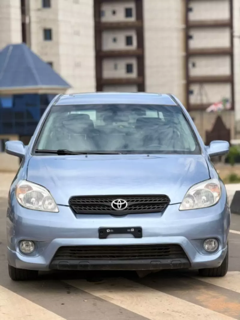 Toyota Matrix   -