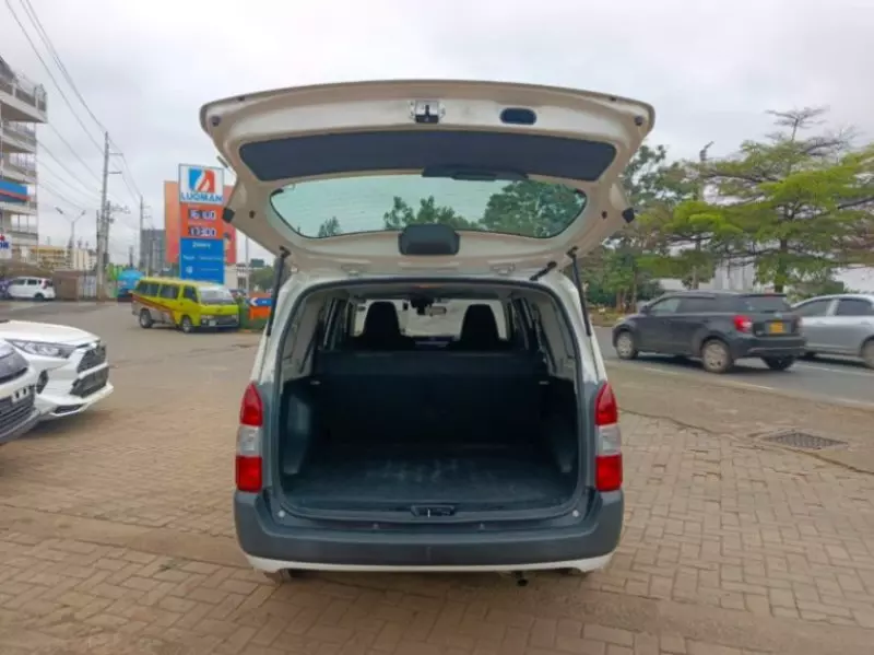 Toyota Probox    - 2018