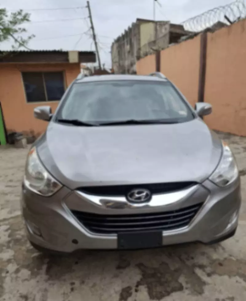 Hyundai Tucson   - 2013