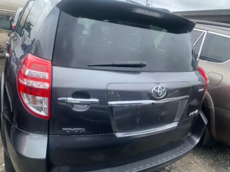 Toyota RAV 4   - 2009