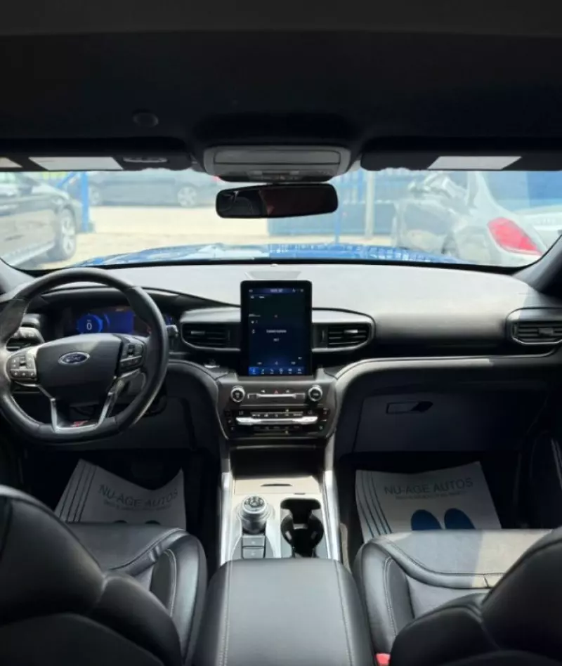 Ford Explorer   - 2019