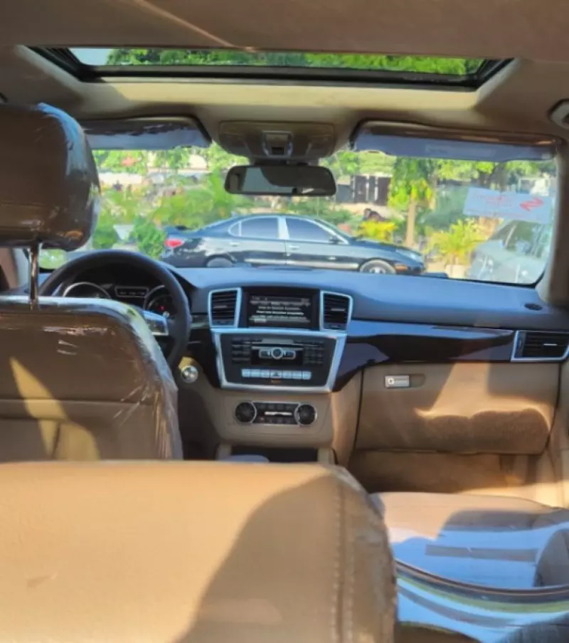 Mercedes-Benz ML 350   - 2013