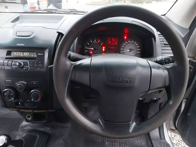 Isuzu D-Max   - 2021