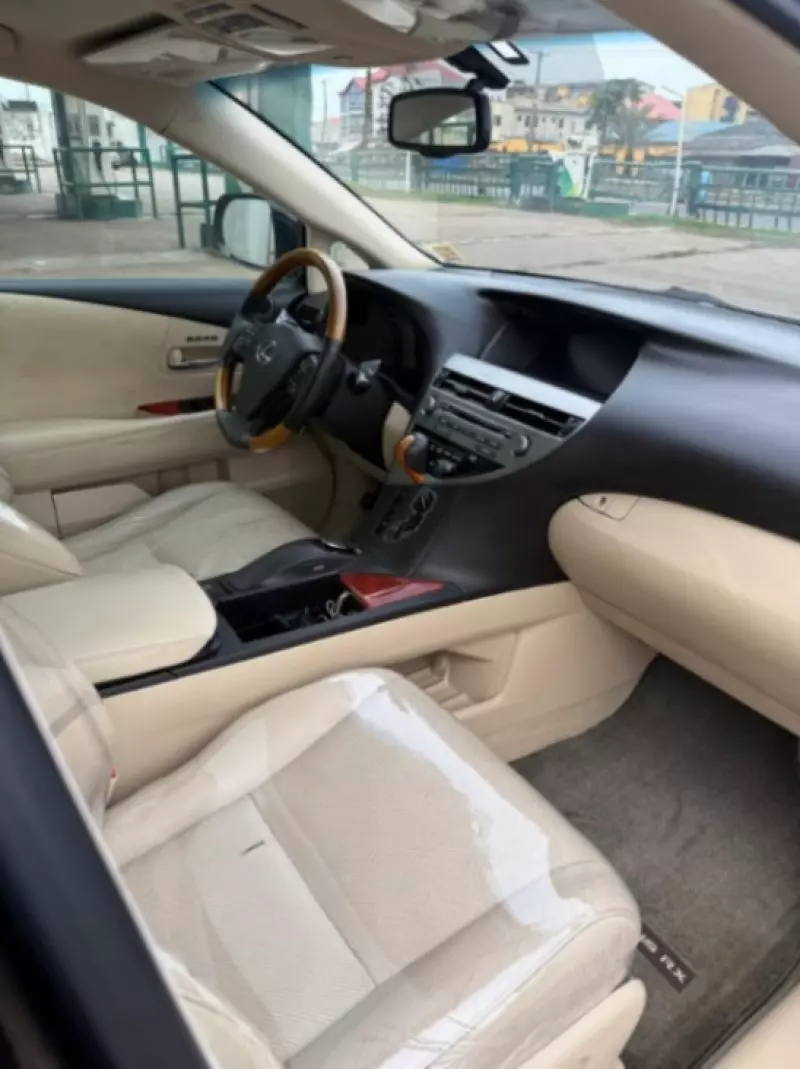 Lexus RX 350   - 2012