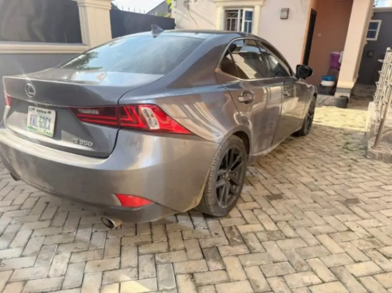 Lexus IS 350   - 2015