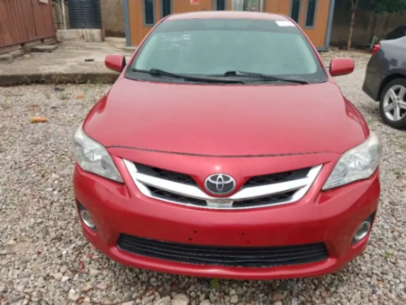 Toyota Corolla Sport   - 2012