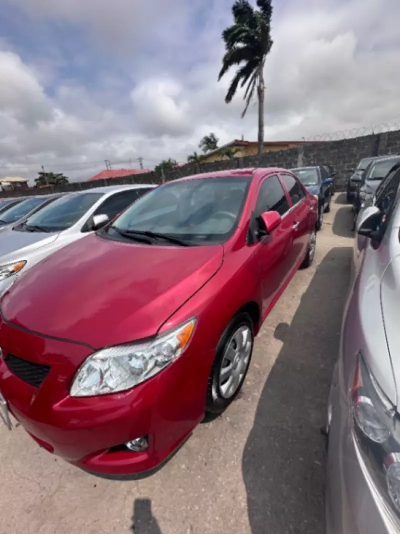 Toyota Corolla   - 2013