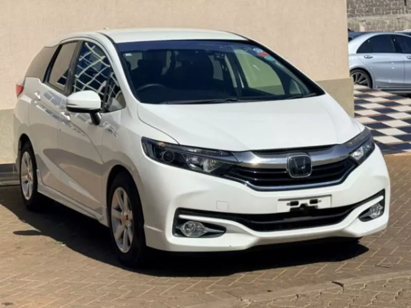 Honda Fit shuttle
