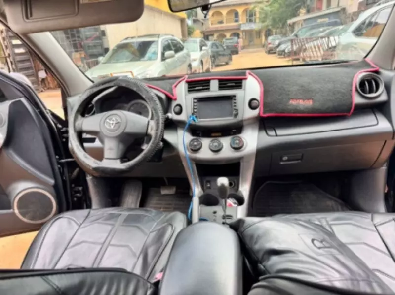 Toyota RAV4   - 2008