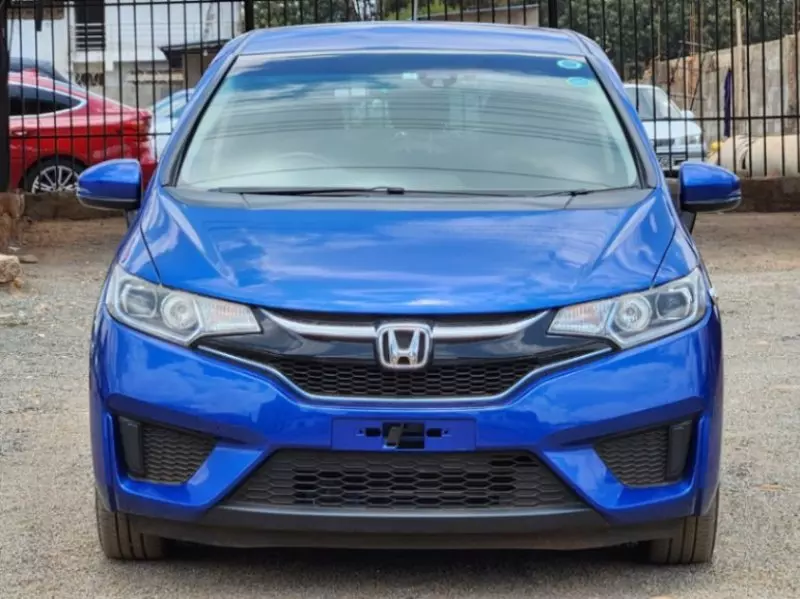 Honda Fit Hybrid    - 2017