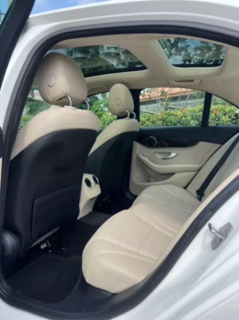 Mercedes-Benz C 300   - 2017