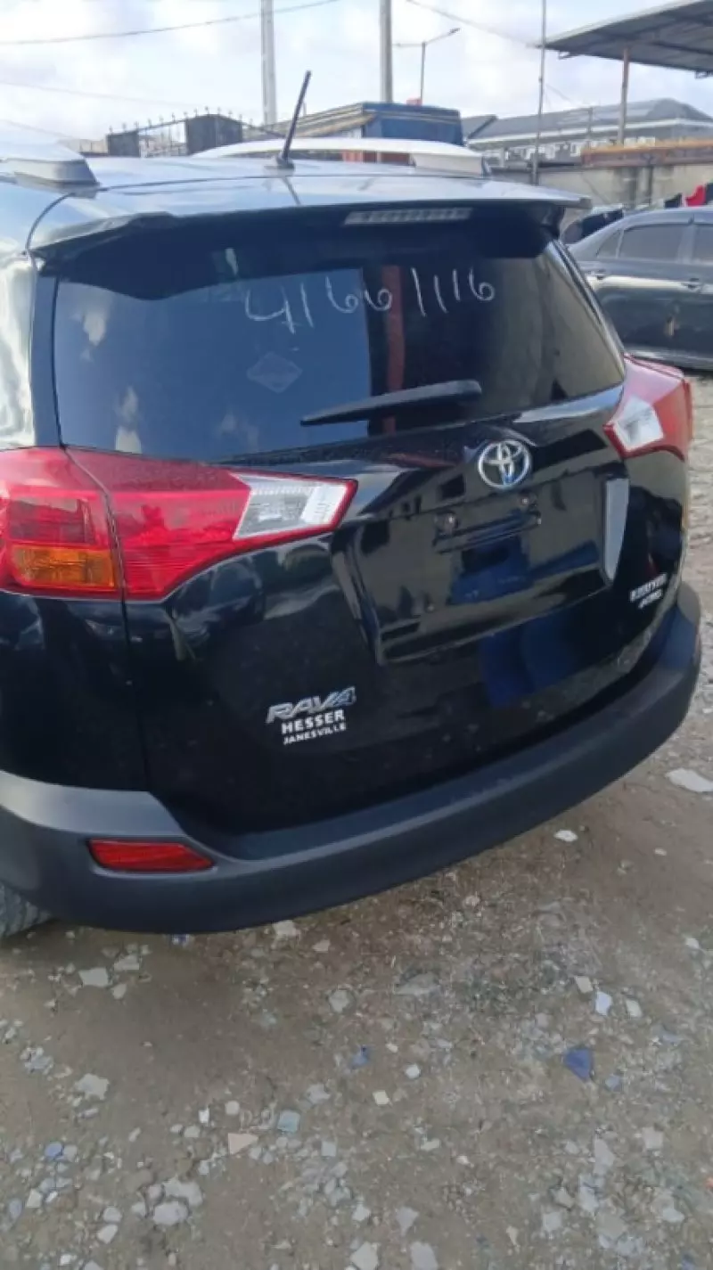 Toyota RAV4   - 2013