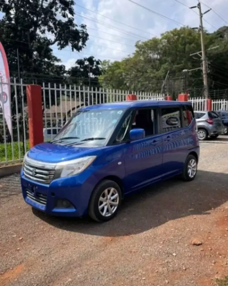 SUZUKI Solio   - 2018
