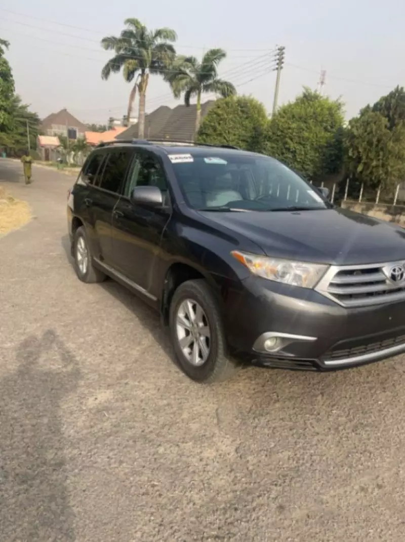 Toyota Highlander - 2014