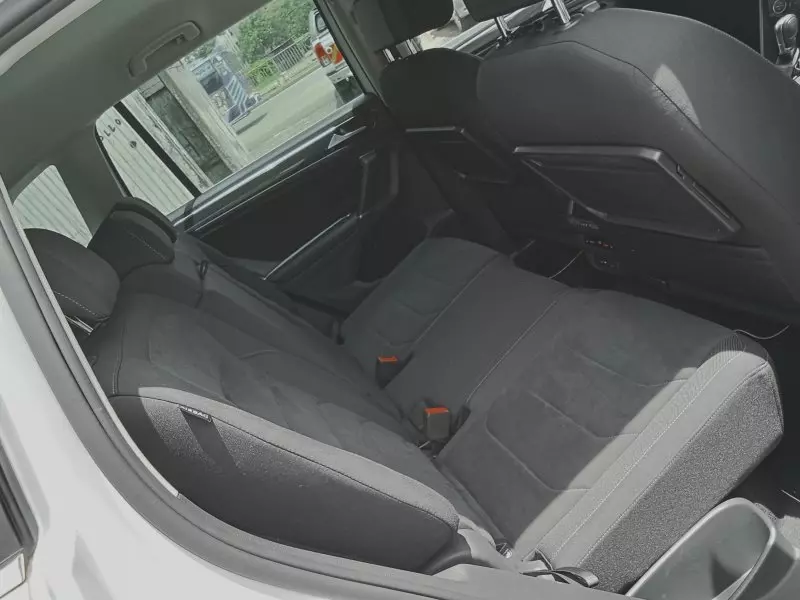 Volkswagen Tiguan   - 2017