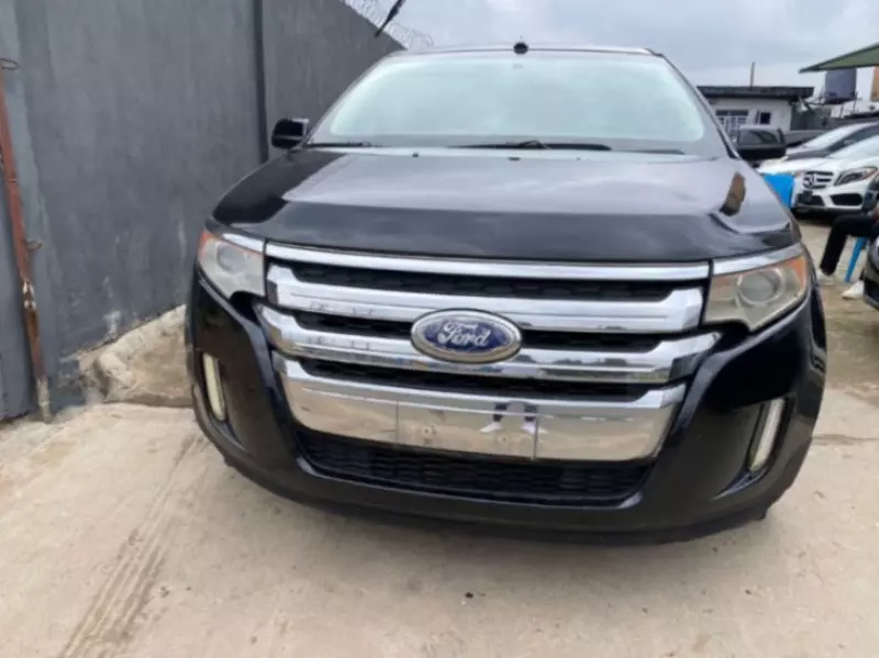 Ford Edge   - 2013