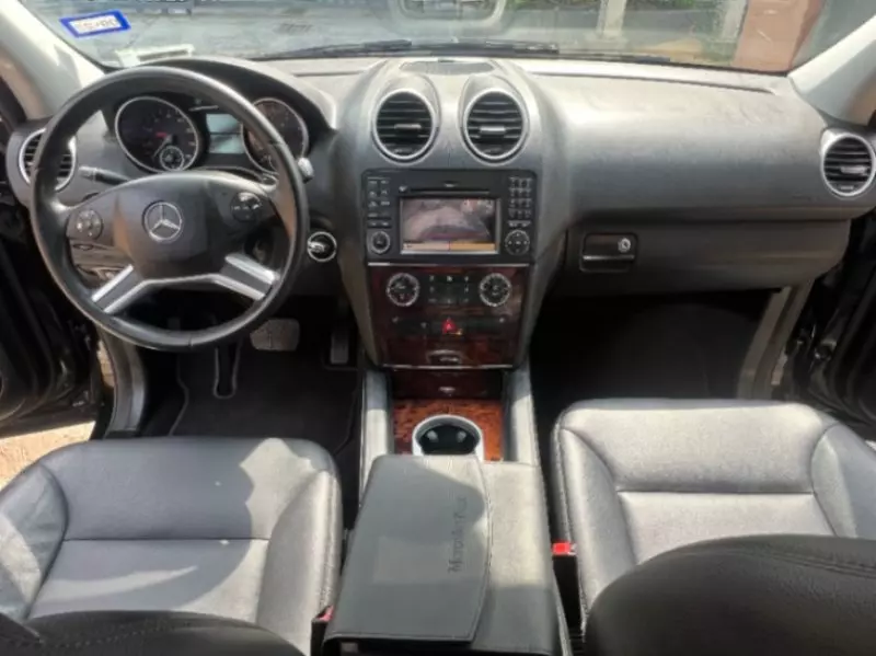 Mercedes-Benz M-Class - 2011